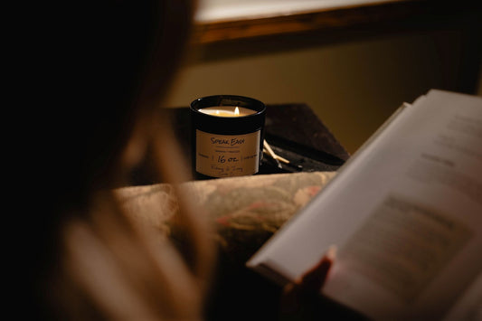 Speak Easy Candle | A Tobacco Vanilla Scent That Changes the Room