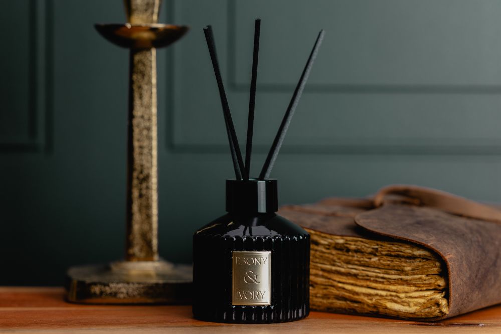 fall reed diffusers Canada cozy autumn home fragrance diffuser Alberta